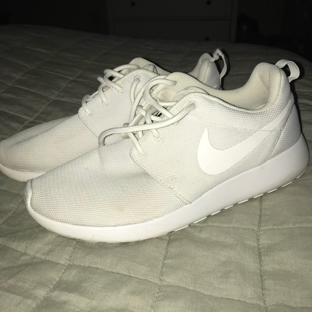 White Roshes